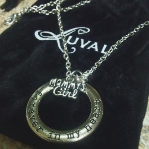 Mommy's girl necklace